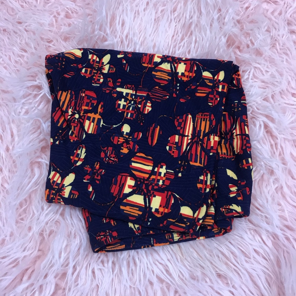 LuLaRoe NWOT TC (10-20) Leggings